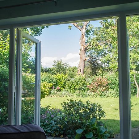 Luxury Self Catering With Cosy Cabin & Sauna In Colchester Zewnętrze zdjęcie